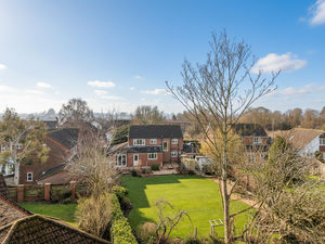 Photo 9- click for photo gallery